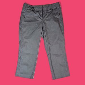 Daisy Fuentes Women's Gray Capri Pants Size 6 Stretch Cotton Career Casual EUC